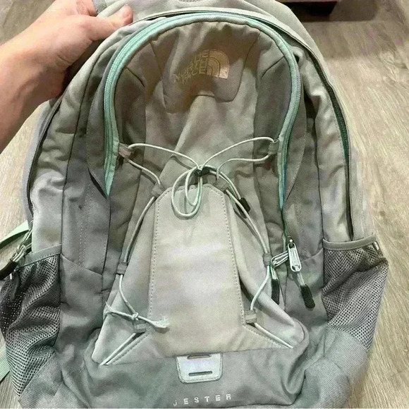 The North Face Women’s Jester Backpack - Picture 2 of 8